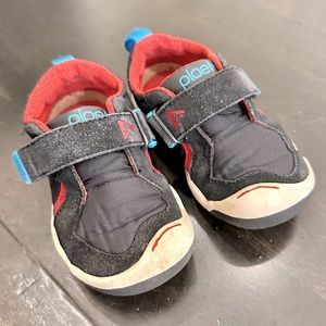 Plae Ty Little Kids sneaker